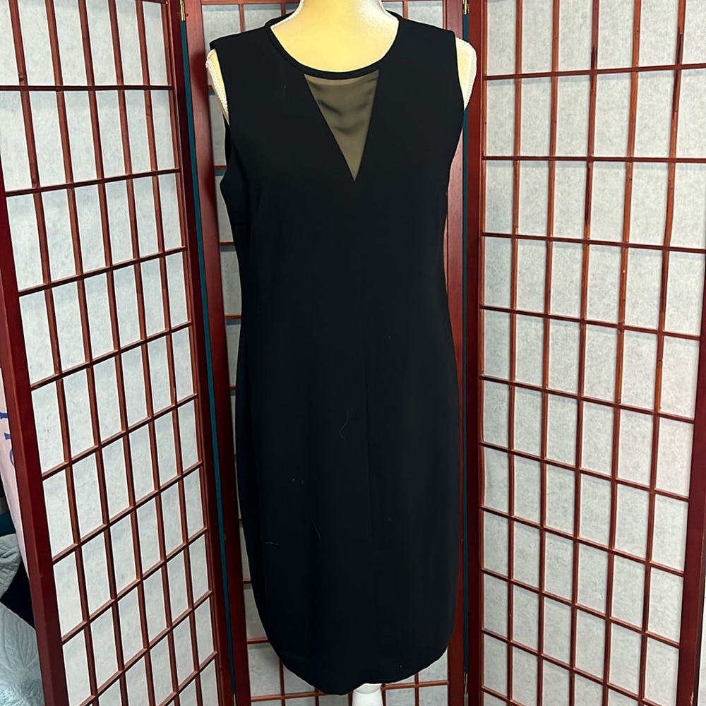 Calvin Klein Classic Black Sleeveless Sheath Dress